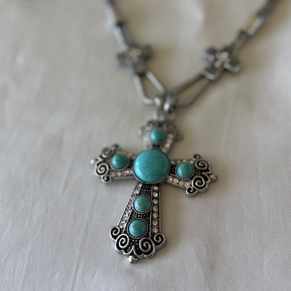 Silver Turquoise Rhinestone Cross Pendant Wire Mesh Necklace Dangle Earring Set - Picture 12 of 13